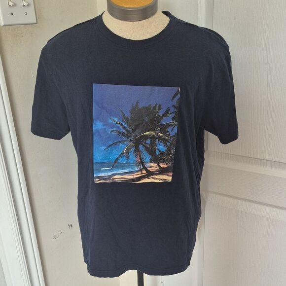 Original Use Navy Blue Tee with Beach Graphic - Picture 1 of 16